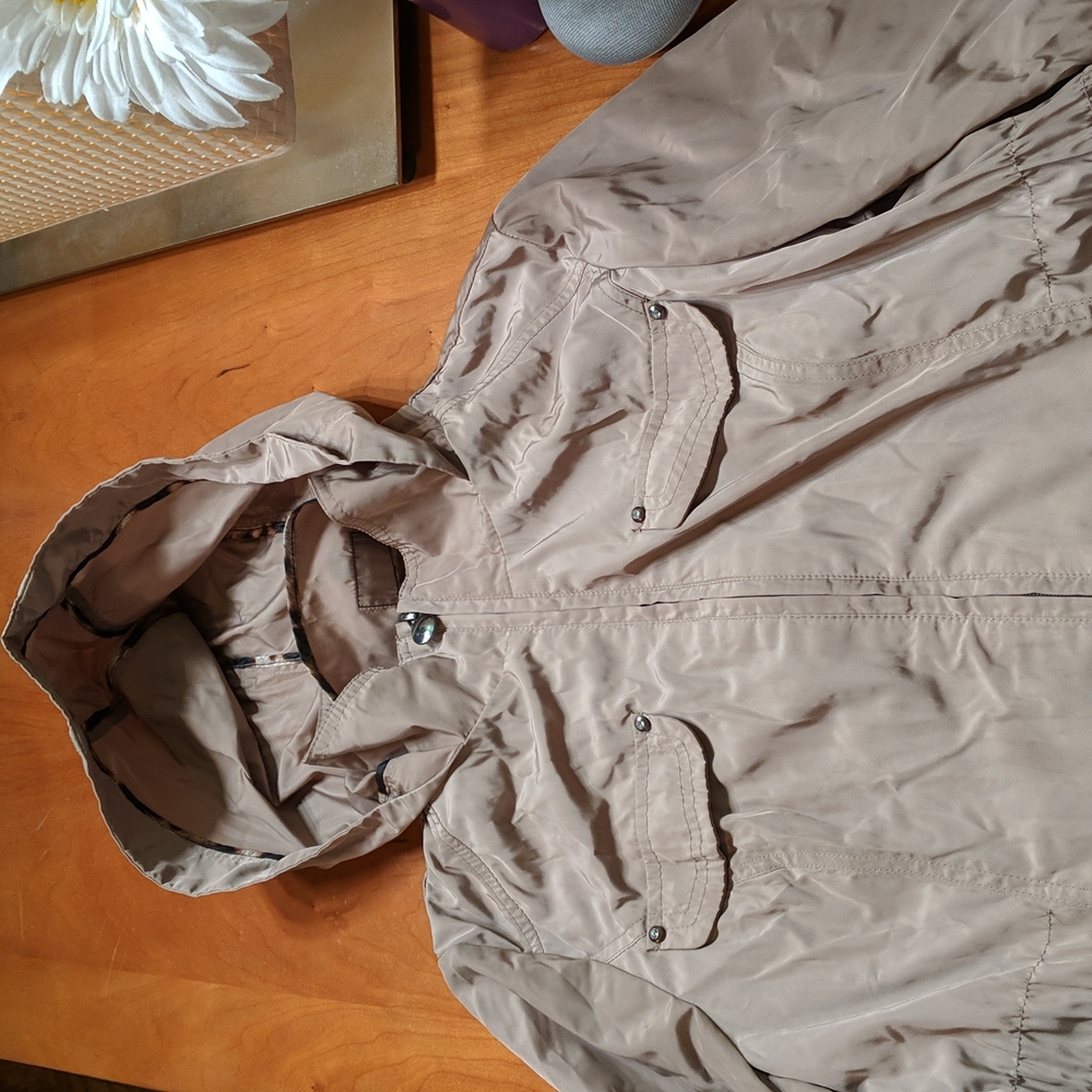LBD Laundry Spring/Fall Jacket - Picture 2 of 10